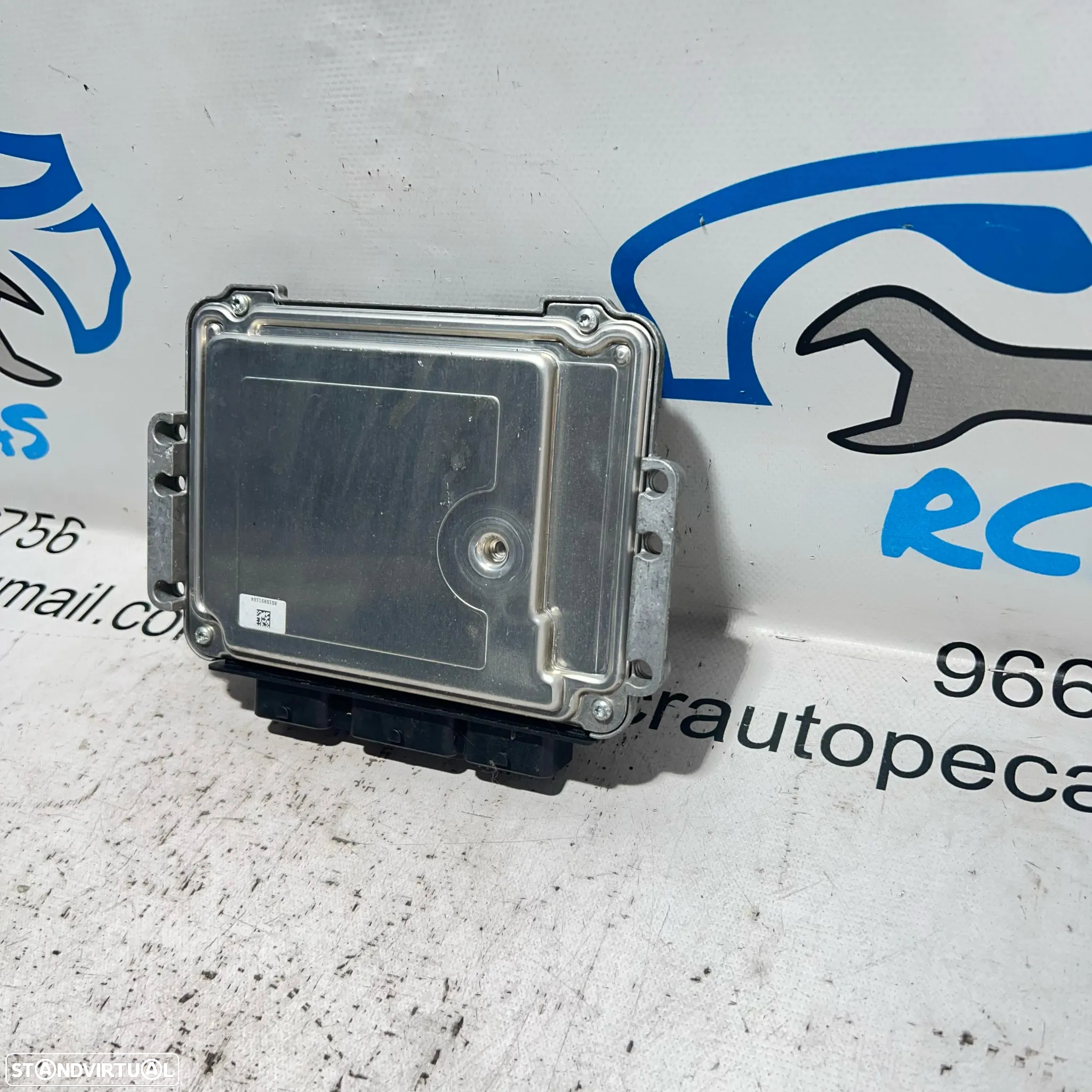 .Centralina Motor Bosch PSA Peugeot Citroen 0 281 013 872 / 9664843780 - 6