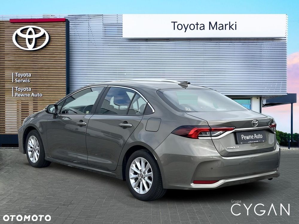 Toyota Corolla - 3