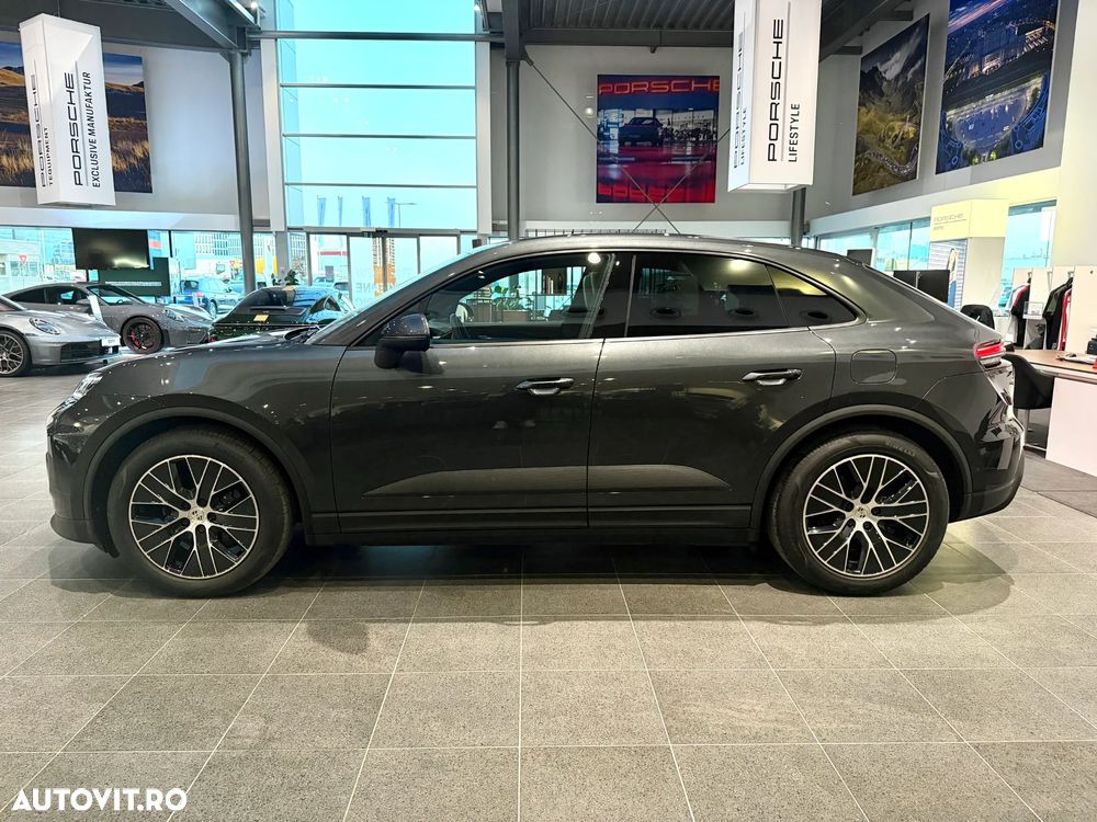 Porsche Macan - 3