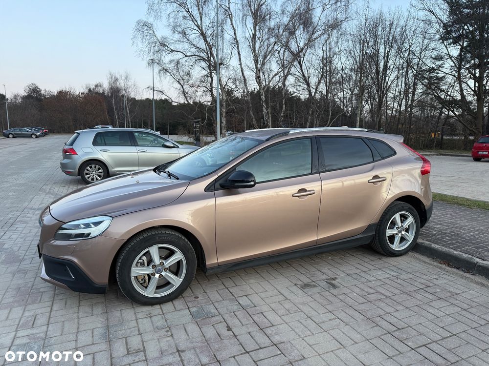 Volvo V40 Cross Country - 3