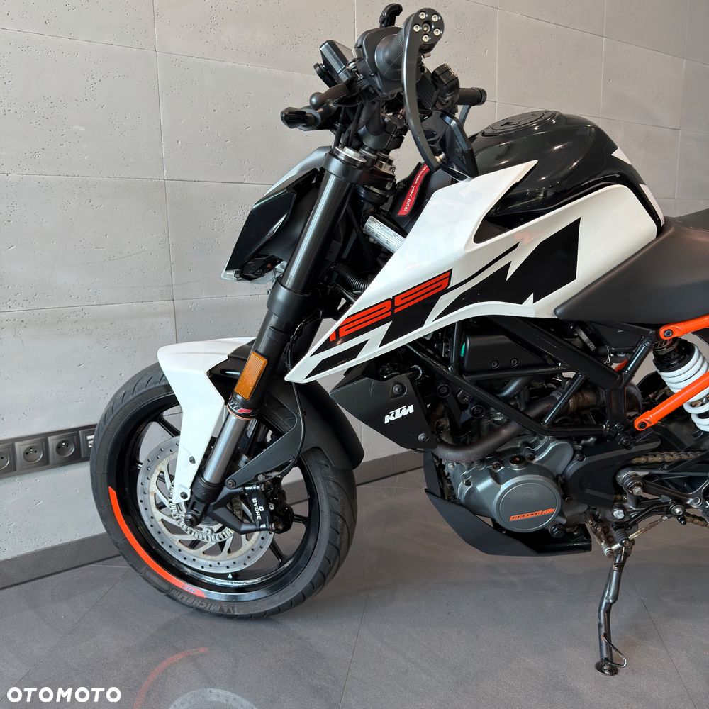 KTM Duke - 11