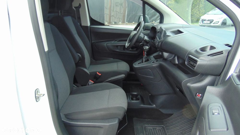 Toyota PROACE CITY - 14