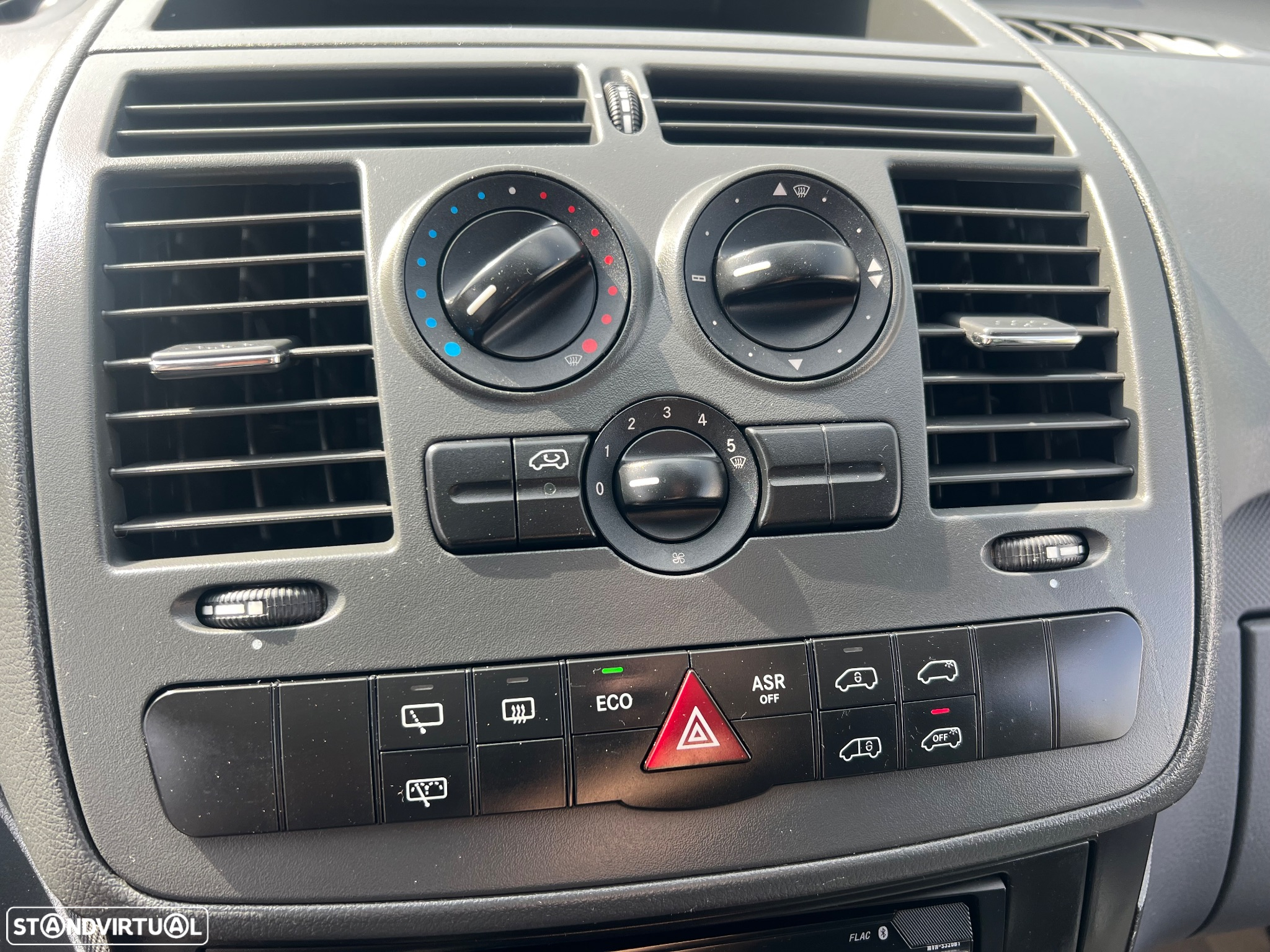 Mercedes-Benz Vito - 16