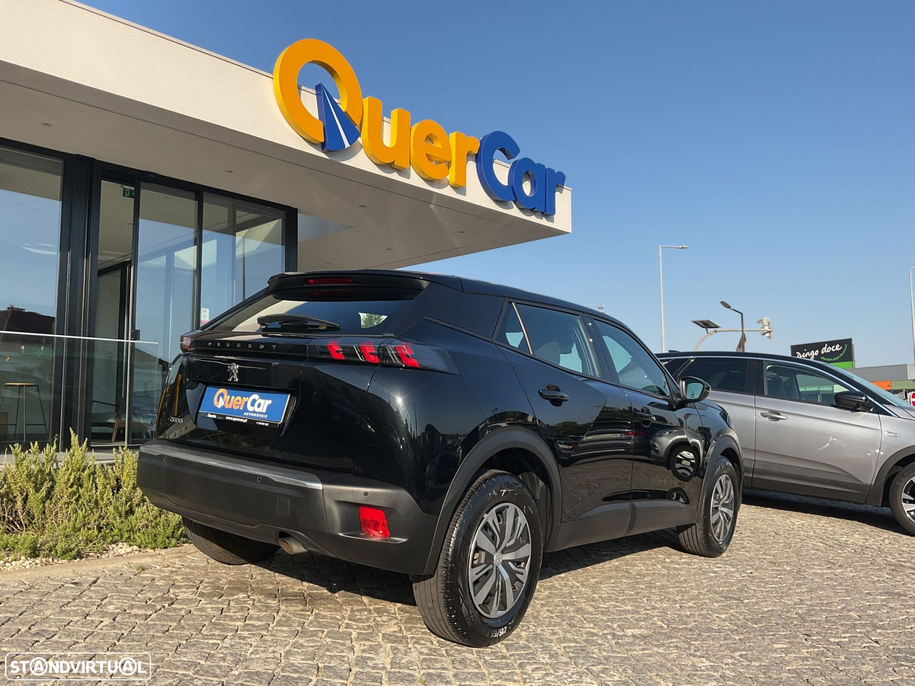 Peugeot 2008 1.2 PureTech Active Pack - 11