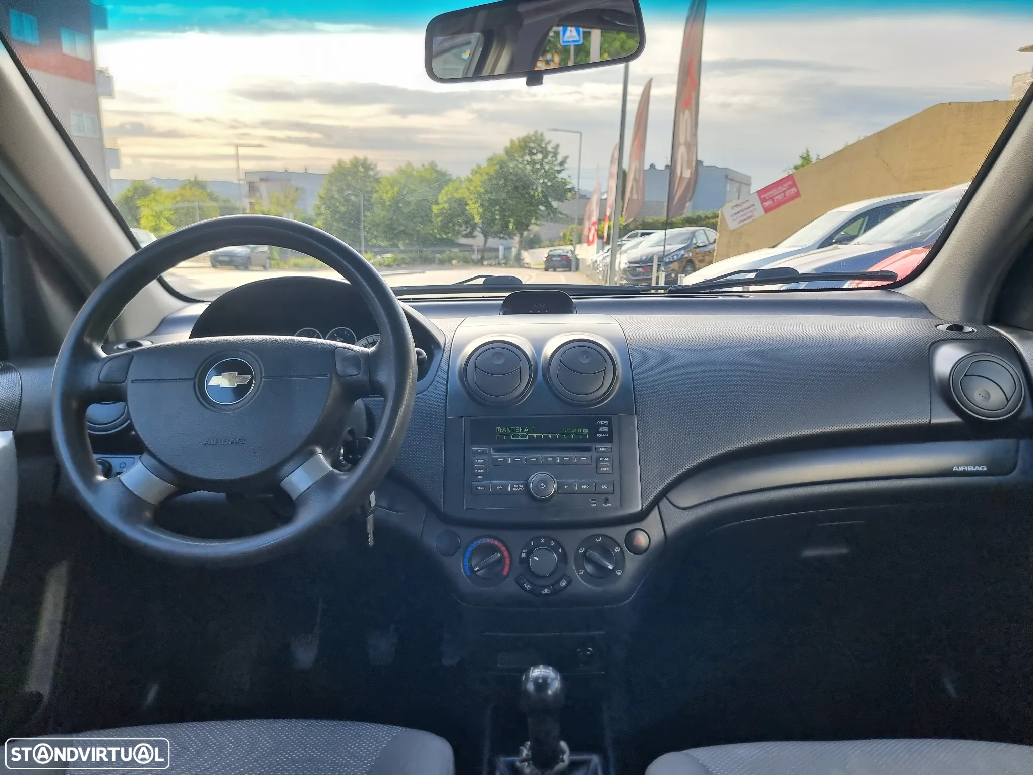 Chevrolet Aveo 1.2 LS - 2