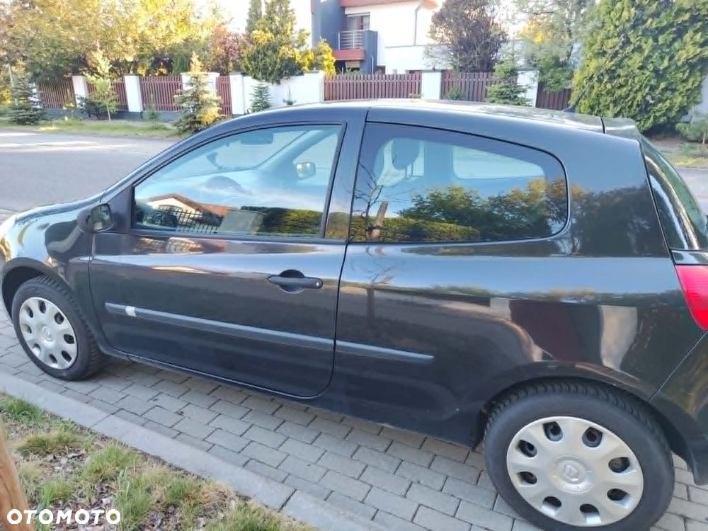 Renault Clio - 3