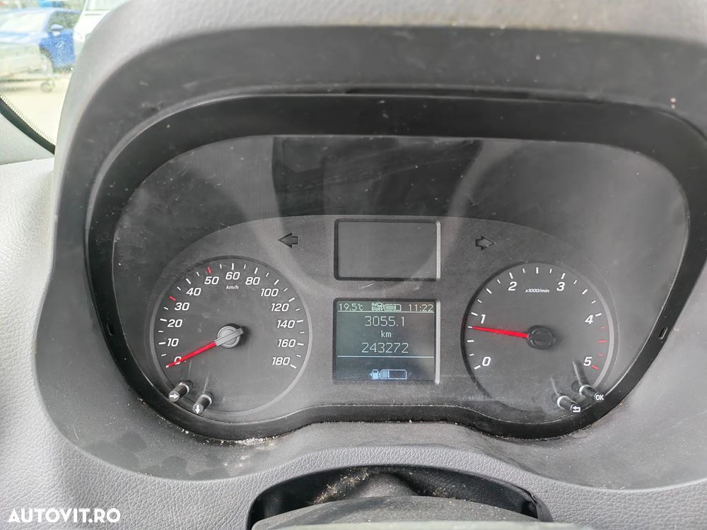 Mercedes-Benz Sprinter - 7