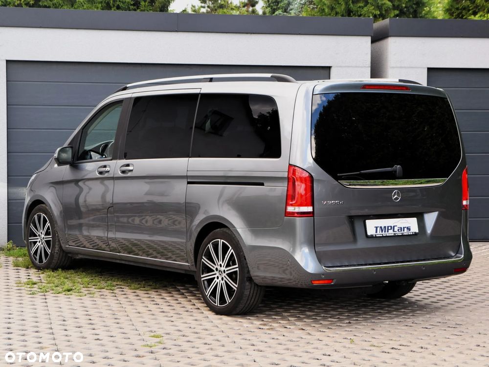 Mercedes-Benz Klasa V 300 d 9G-Tronic - 31