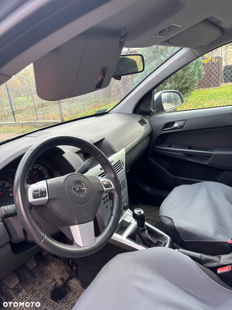 Opel Astra III 1.4 - 5