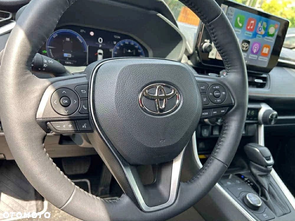 Toyota RAV4 - 4