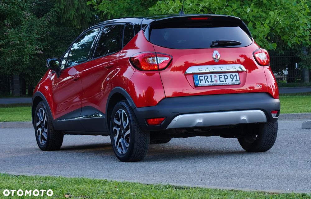 Renault Captur 0.9 Energy TCe Helly Hansen - 12