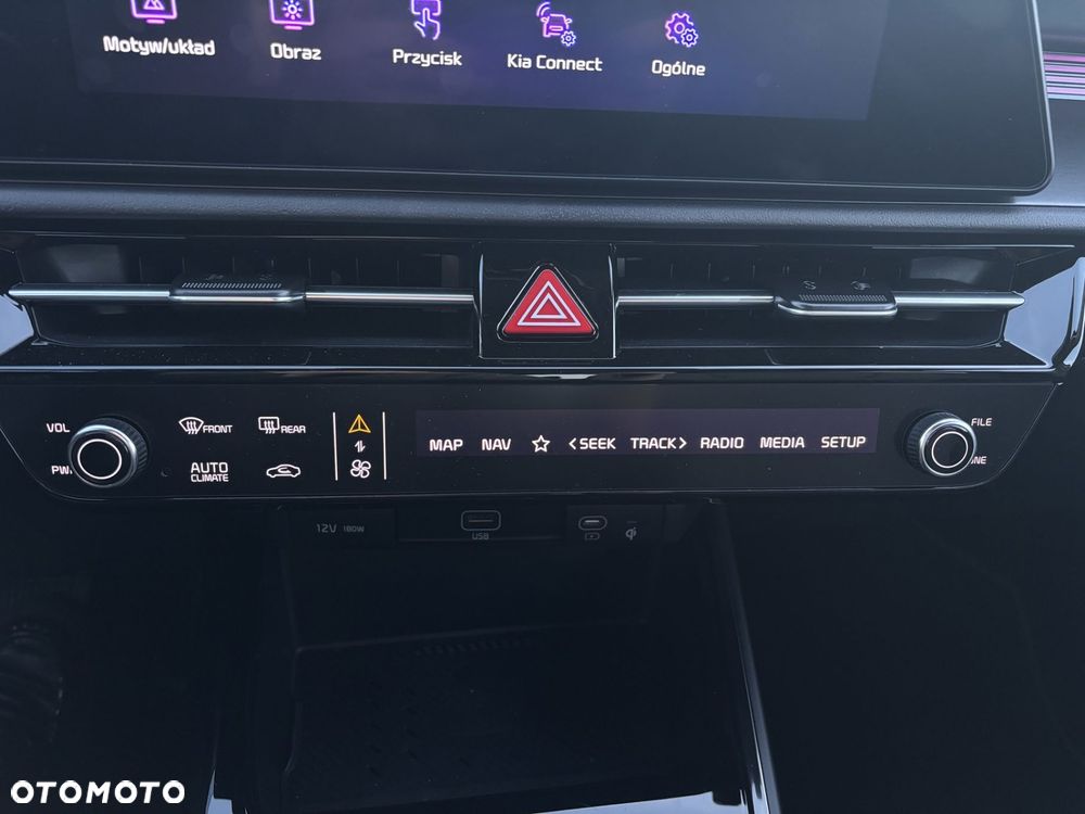 Kia Niro 1.6 GDI Hybrid Business Line - 25