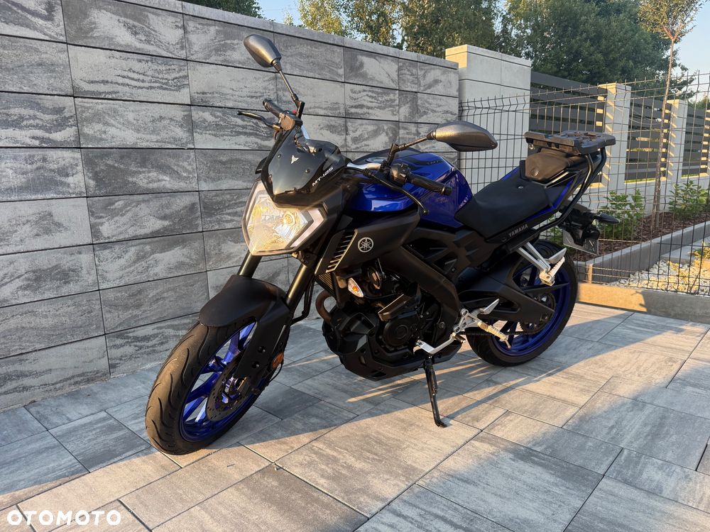 Yamaha MT - 4