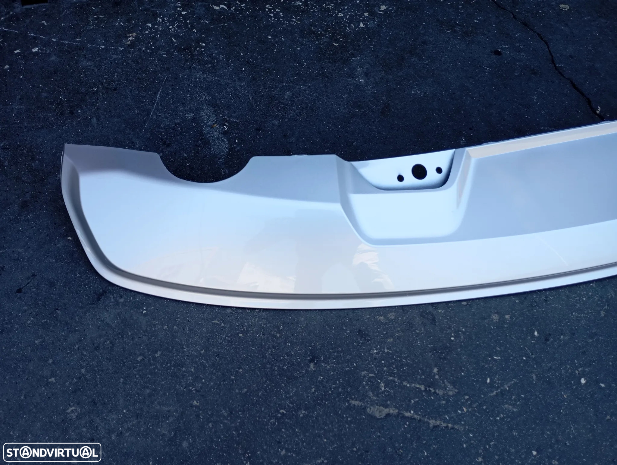 VOLVO XC40 DIFUSOR PARA CHOQUES TRÁS - DF003 - 2
