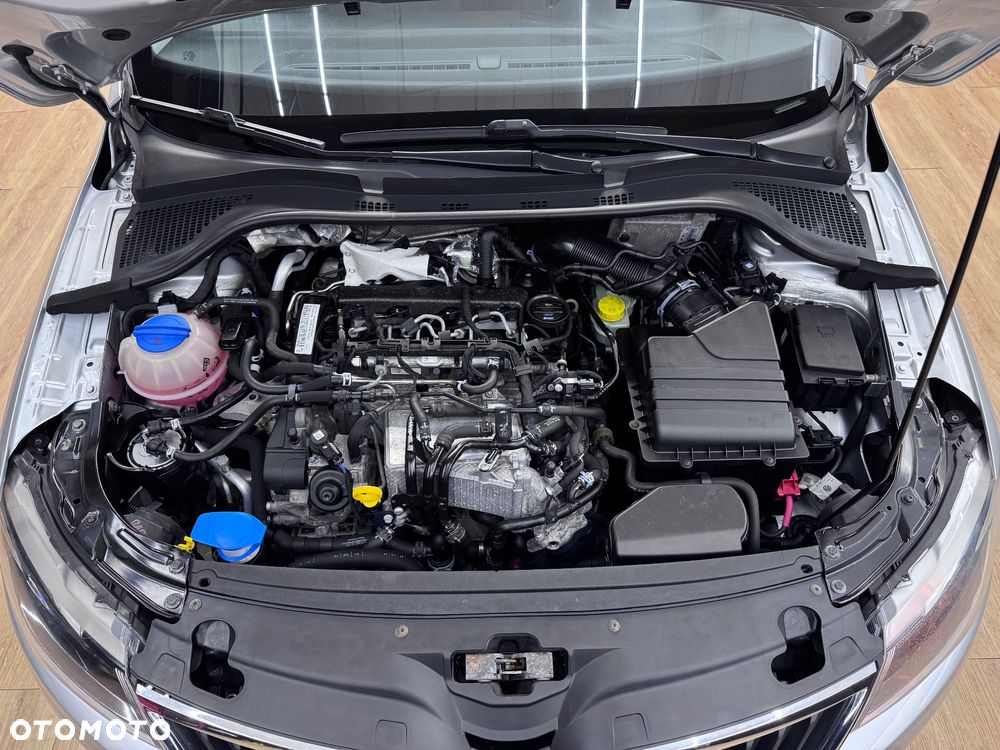Skoda RAPID 1.6 TDI DPF Emotion Plus - 10
