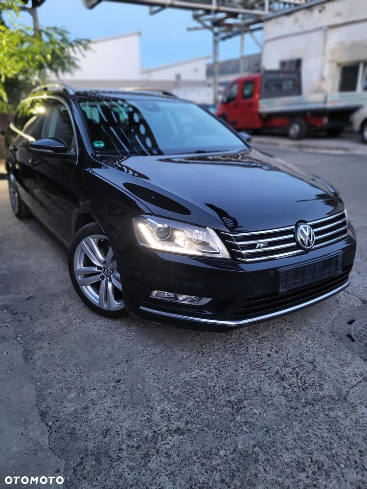 Volkswagen Passat 2.0 TDI DSG BlueMotion Technology R-Line - 1