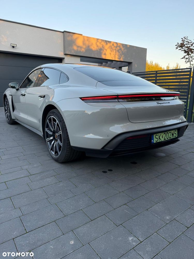 Porsche Taycan 2022 photo 4