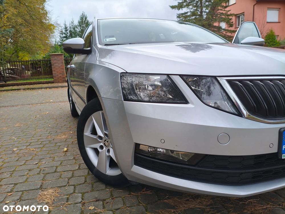 Skoda Octavia 1.4 TSI Active - 1