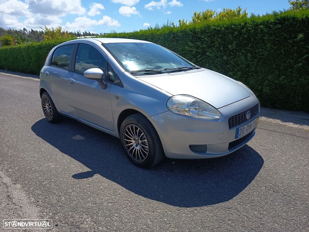 Fiat Grande Punto - 4