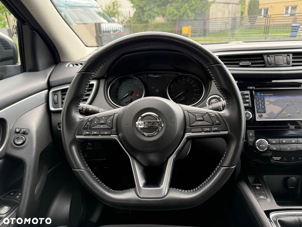 Nissan Qashqai 1.6 DIG-T N-Connecta - 15
