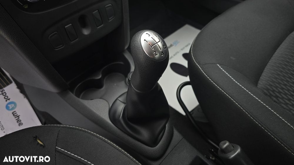 Dacia Logan 0.9 TCe Laureate - 17