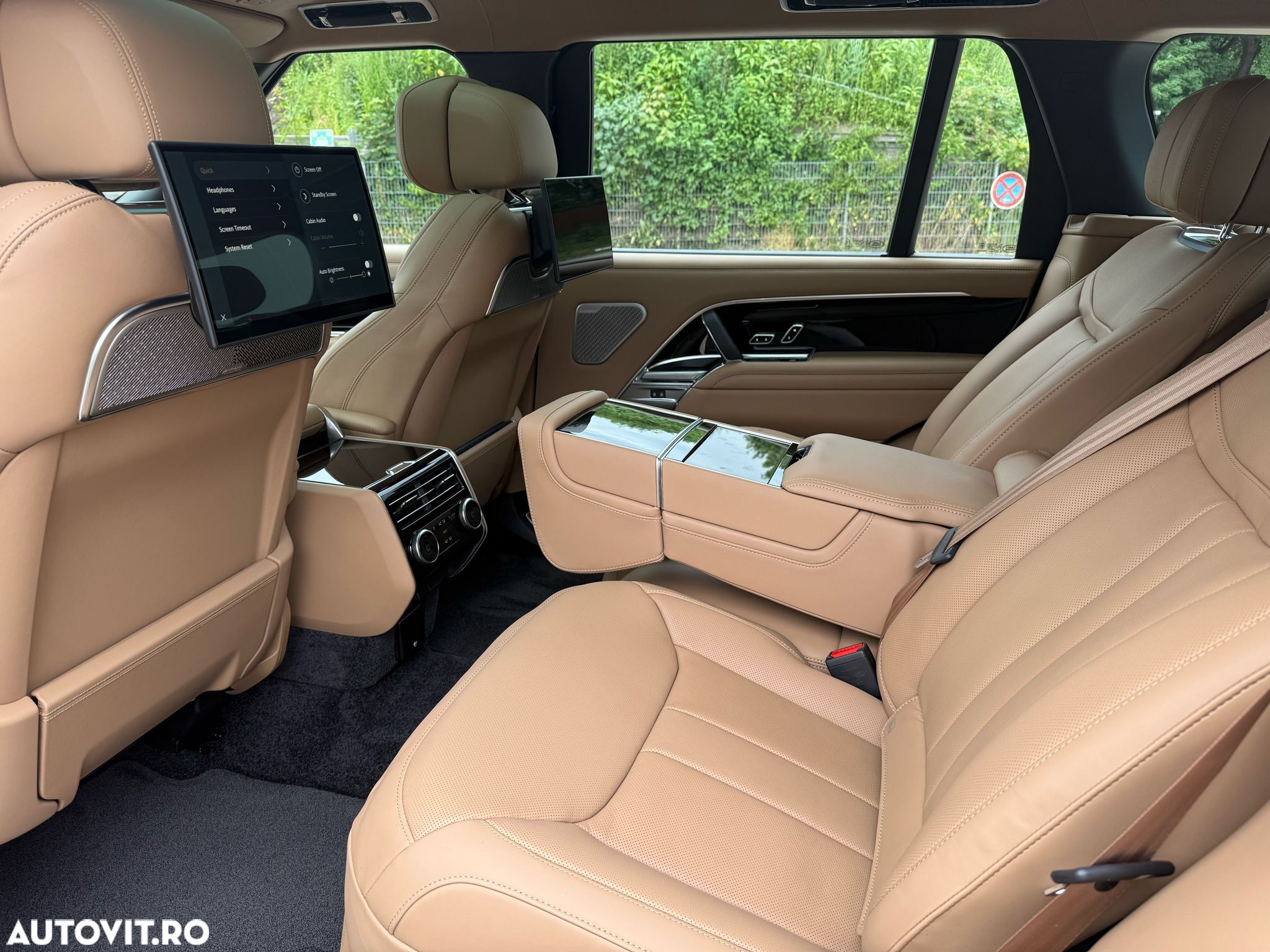 Land Rover Range Rover 4.4 V8 P530 LWB Autobiography - 15