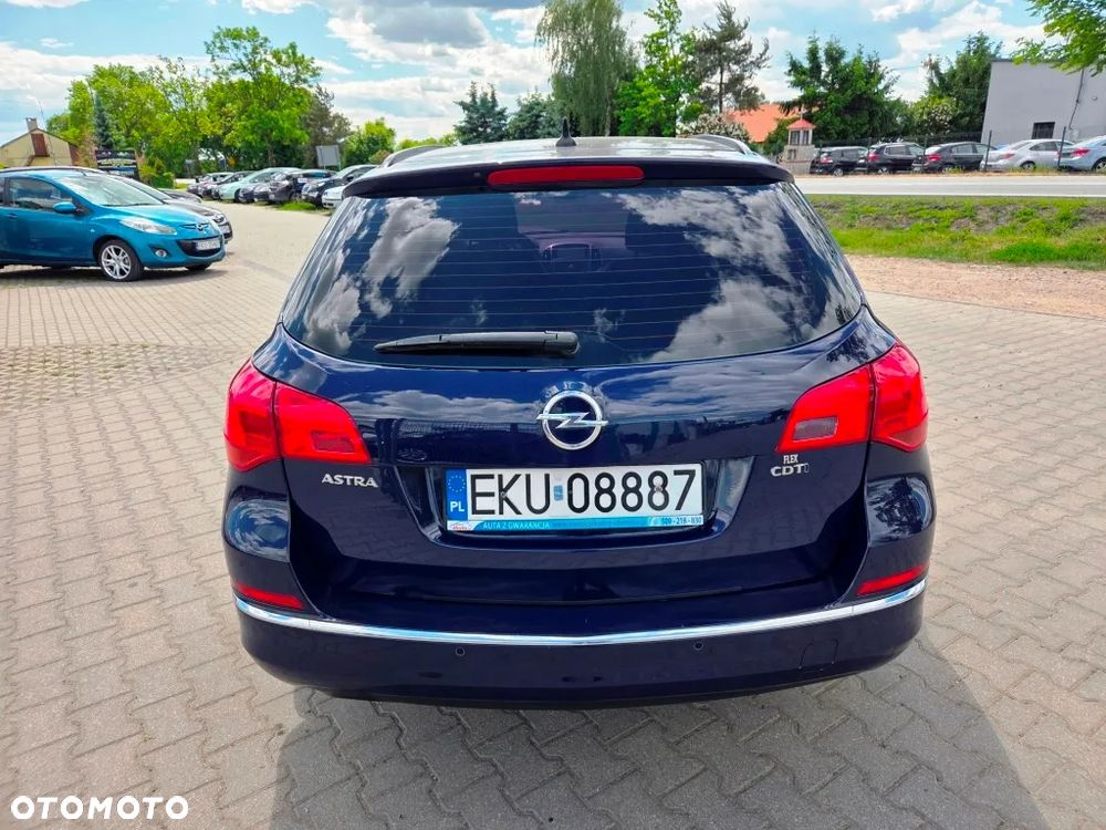 Opel Astra 1.6 CDTI Elite - 11