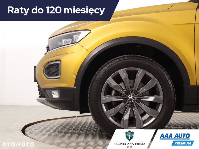 Volkswagen T-Roc - 16
