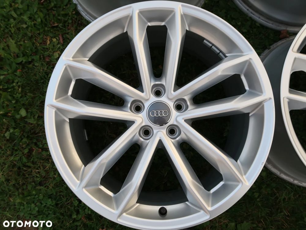 Felgi Aluminiowe Audi A5 A4 Q5 SQ5 A6 19'' Oryginalne Jak Nowe 8w0 - 4