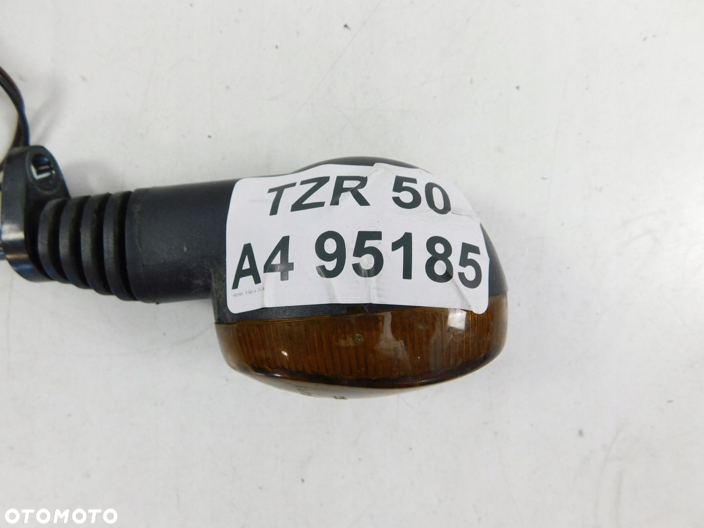 YAMAHA TZR 50 KIERUNKOWSKAZ TYŁ LEWY - 6