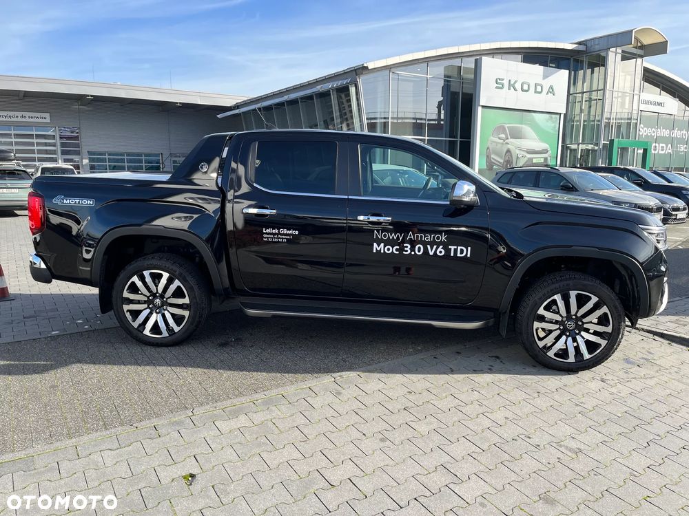 Volkswagen Amarok 3.0 V6 TDI 4Mot Aventura - 3