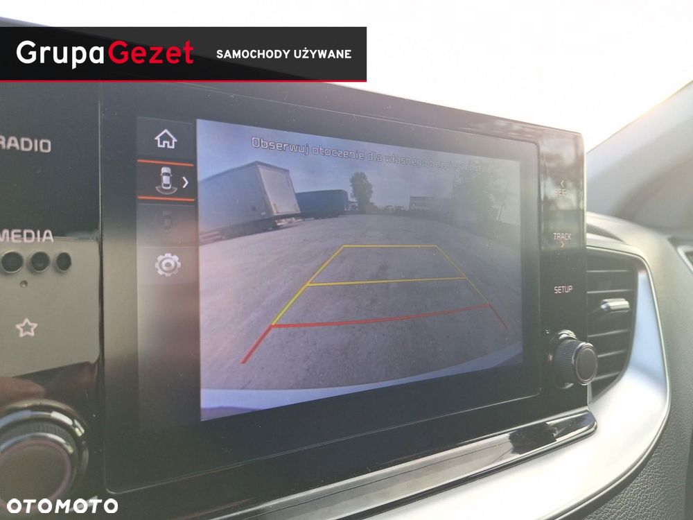 Kia Ceed 1.5 T-GDI M - 24
