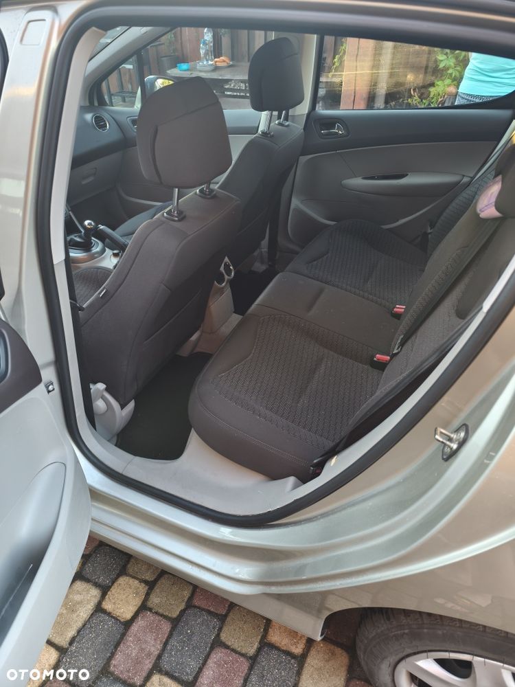 Peugeot 308 - 5