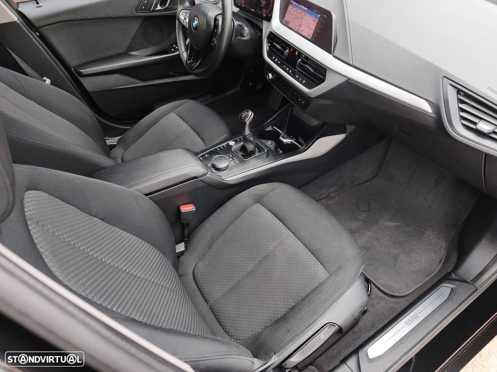 BMW 116 d Corporate Edition M - 18