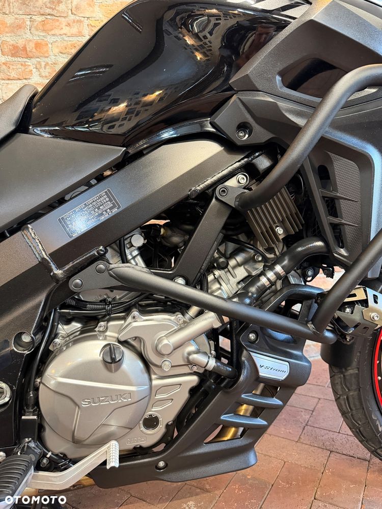 Suzuki DL - 14