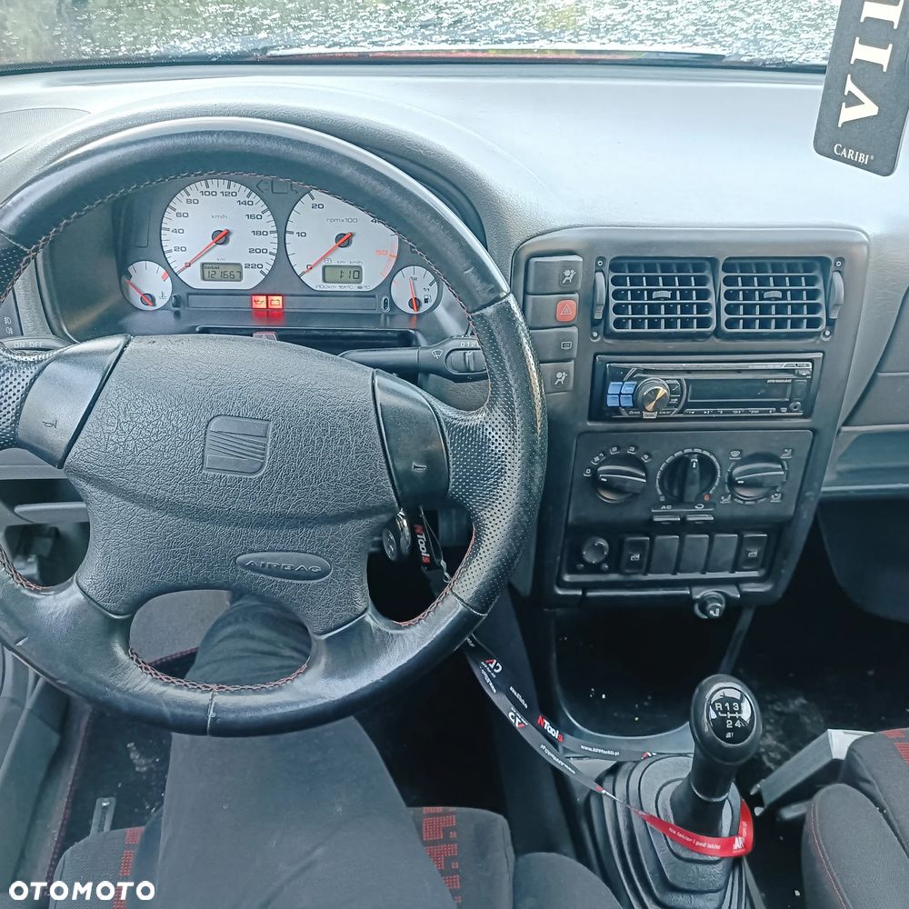 Volkswagen Caddy Mixt - 3