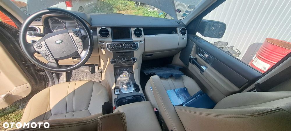 Land Rover Discovery - 4