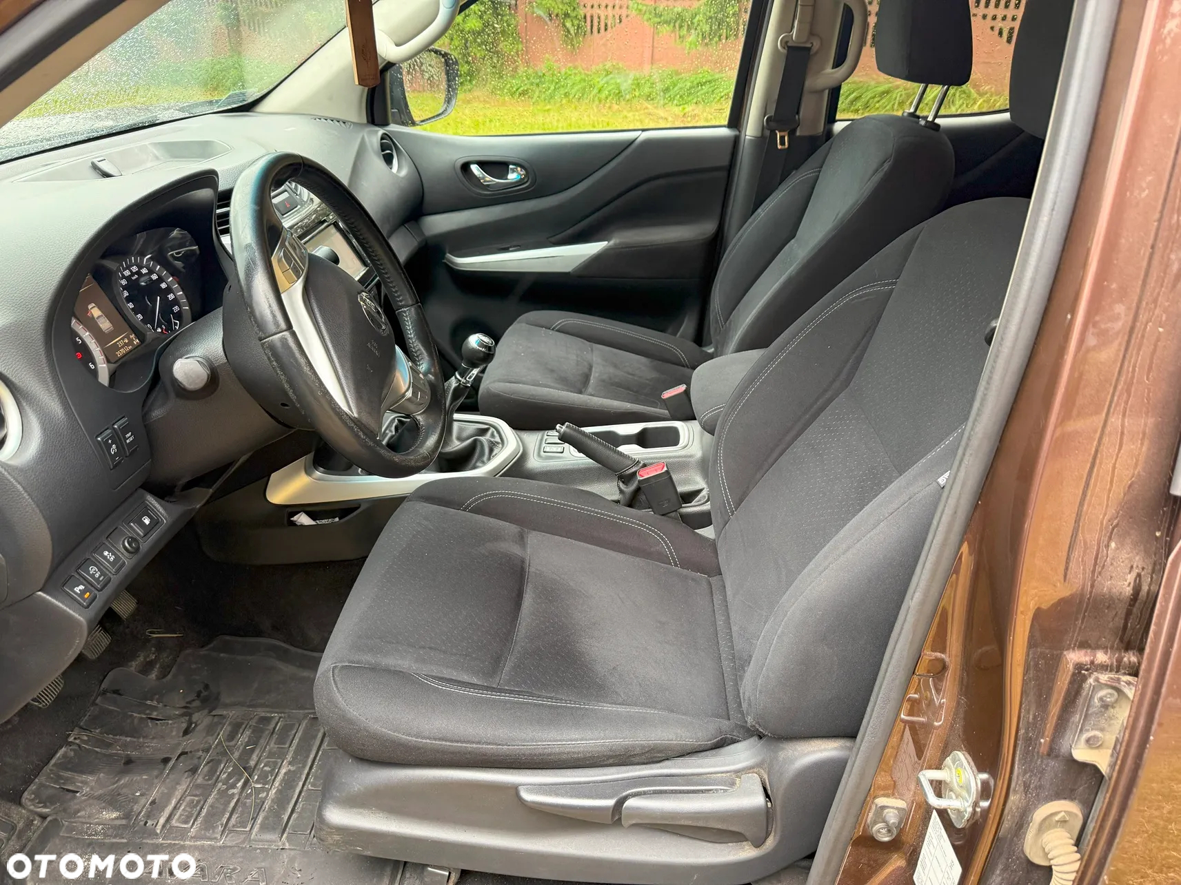 Nissan Navara 2.5 D Platinum Long - 10