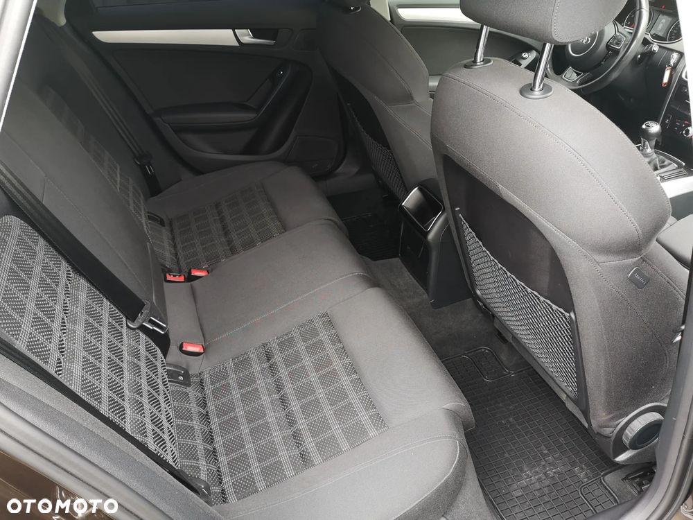 Audi A4 Avant 1.8 TFSI Attraction - 28