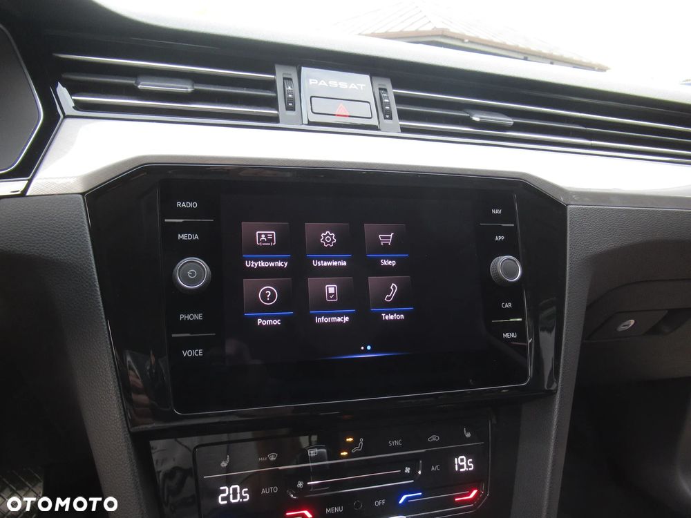 Volkswagen Passat 1.5 TSI EVO Business DSG - 20
