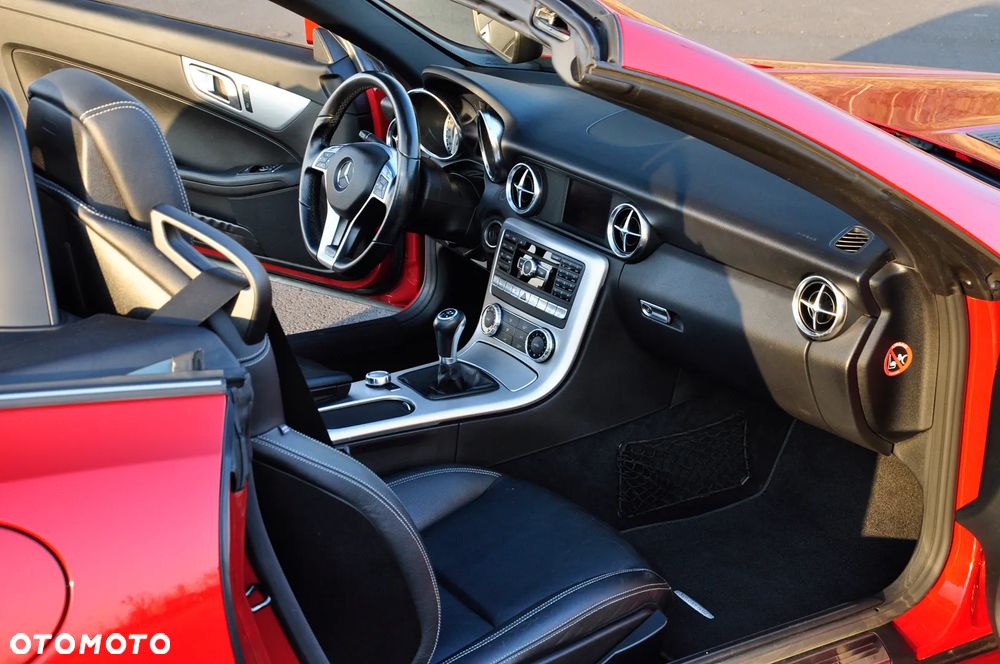 Mercedes-Benz SLK - 15