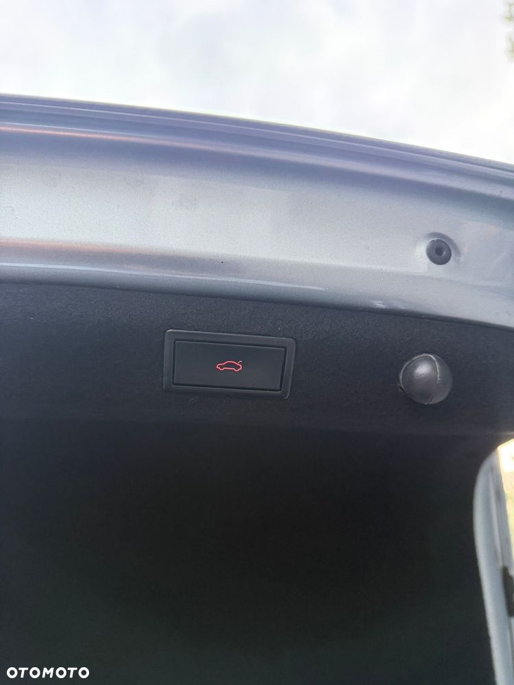 Skoda Superb 1.4 TSI ACT 4x4 SportLine - 10