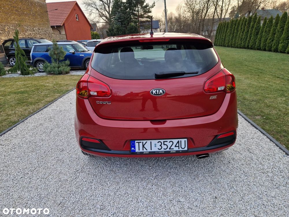 Kia Ceed 1.4 CVVT Fifa World Cup Edition - 22