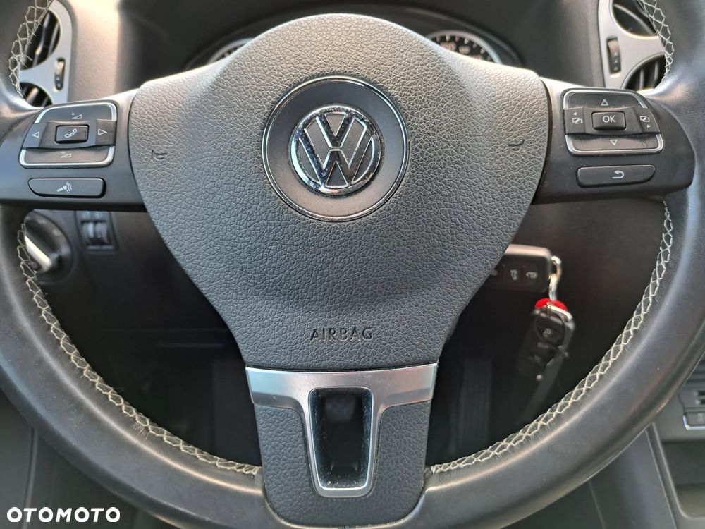 Volkswagen Tiguan - 28