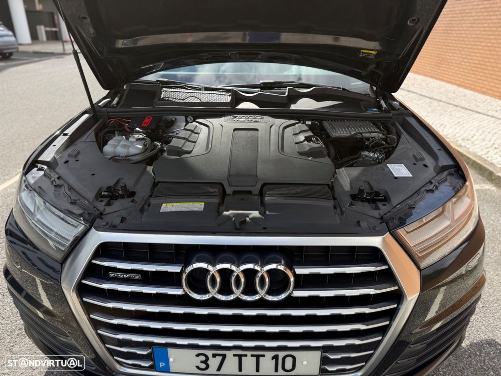 Audi Q7 3.0 TDI quattro S-line Tiptronic 7L - 11