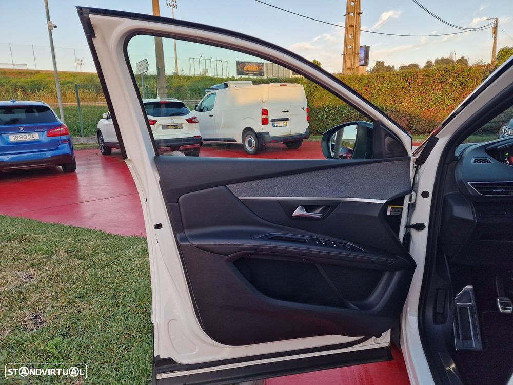 Peugeot 3008 1.2 PureTech GT Line - 9