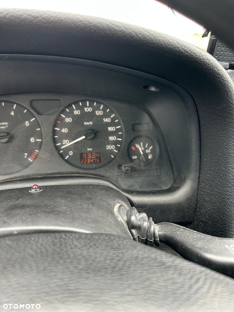 Opel Astra - 4