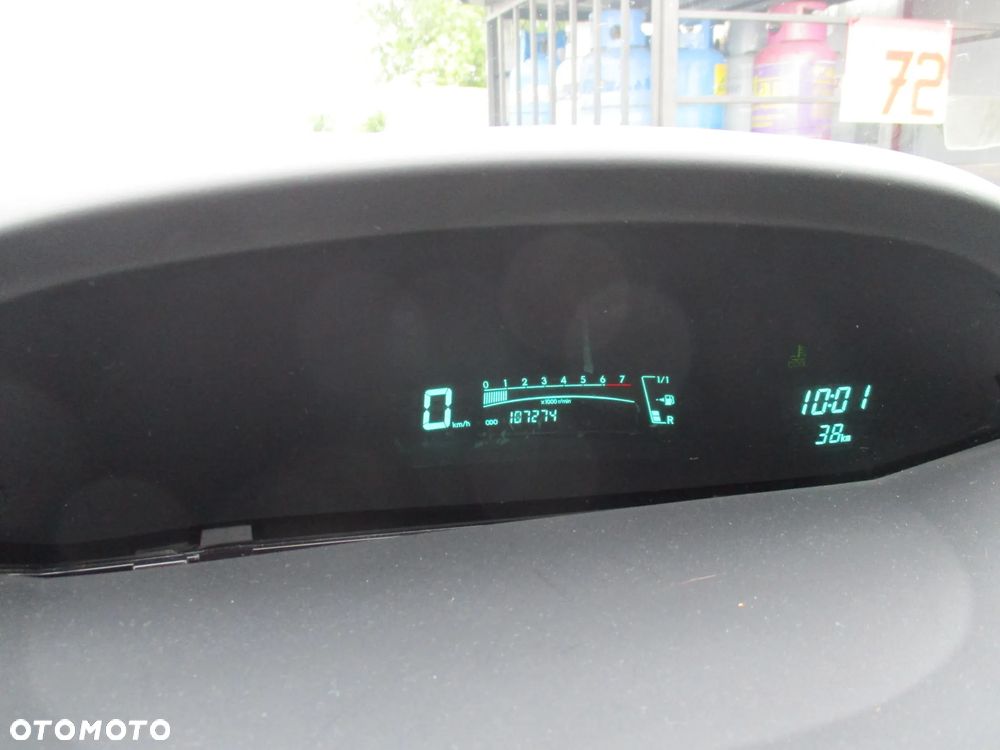 Toyota Yaris 1.33 Luna - 10