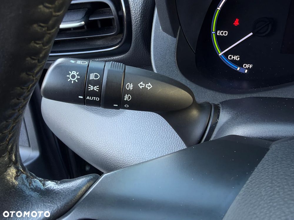 Toyota Yaris Cross Hybrid 1.5 Comfort - 27
