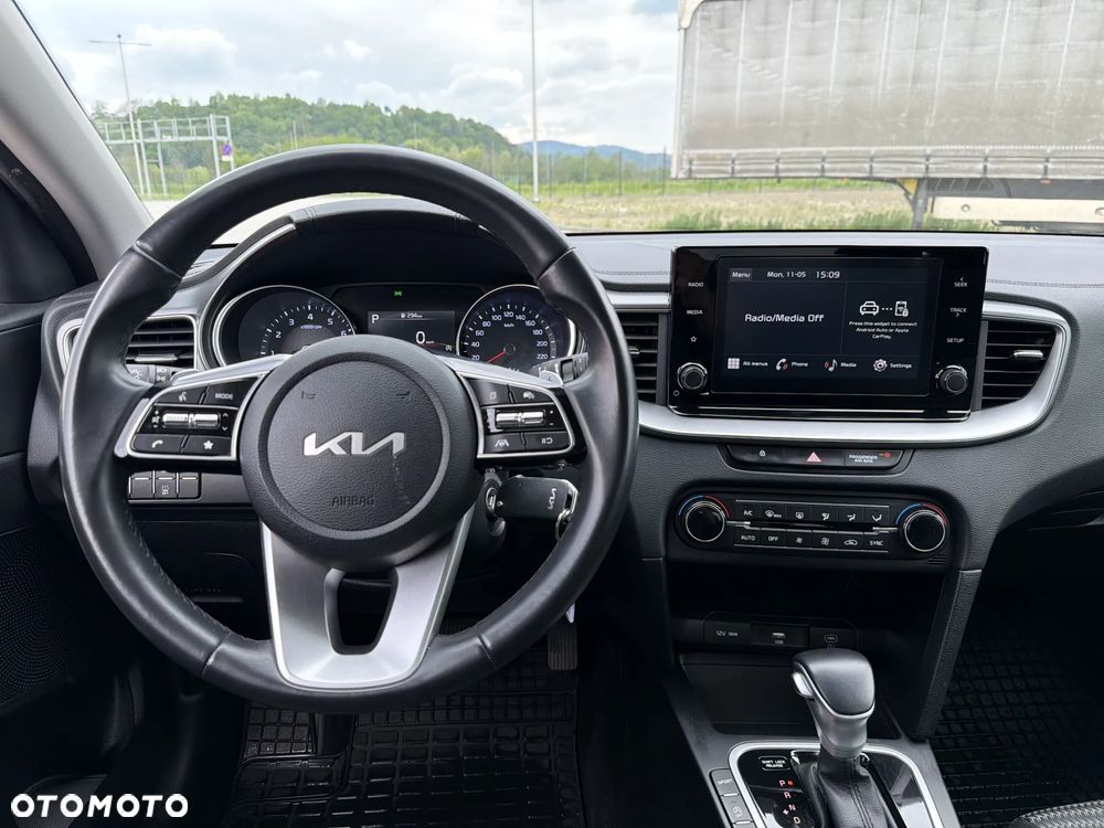 Kia XCeed 1.5 T-GDI M DCT - 14